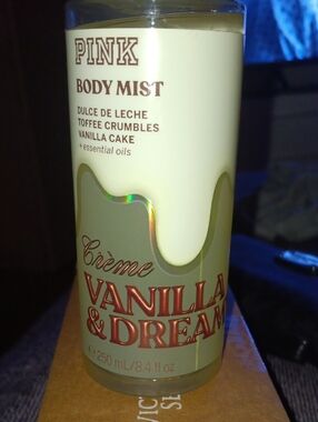 PINK Victoria's Secret Creme Vanilla & Dream Body Mist - Cream, Gold